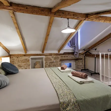 Vela Volta Hébergement de vacances *