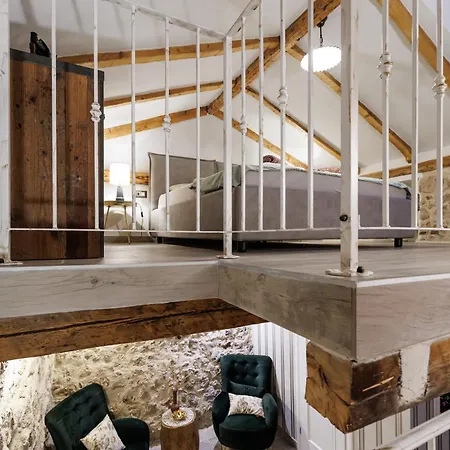 Vela Volta Hébergement de vacances *